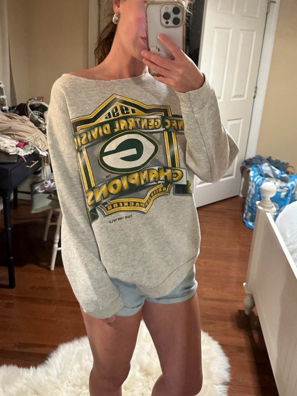Green Bay Packers grey sweatshirt